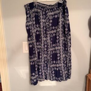 Navy Blue/ White Printed Skirt Sonoma 2X